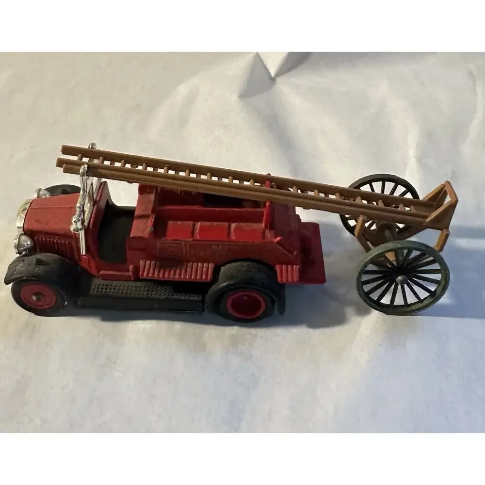 Vintage Lledo Chevron Standard Oil 1934 Dennis Refinery Fire Truck England A201